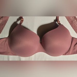 Victoria’s Secret Incredible Bra 38C